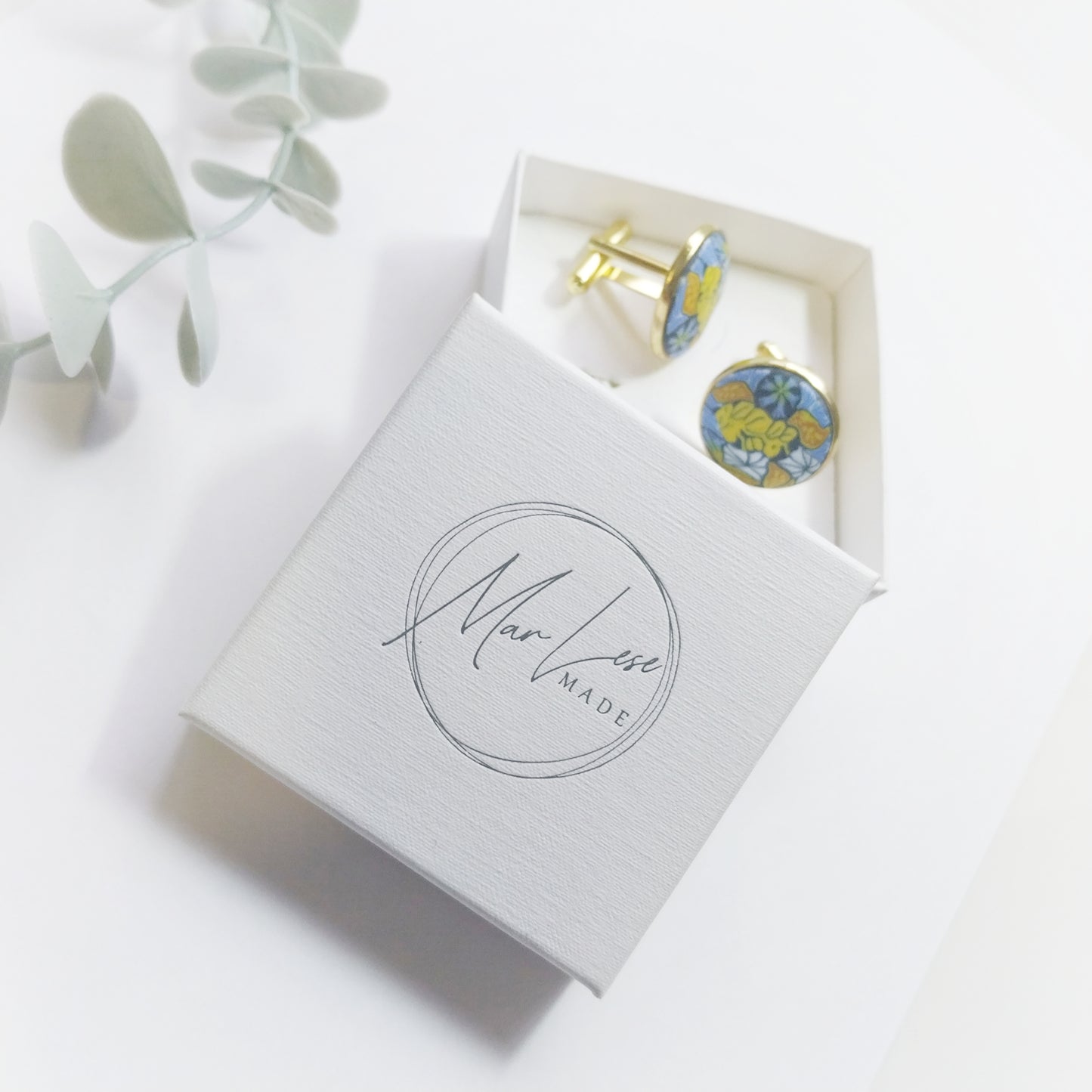 Cufflinks