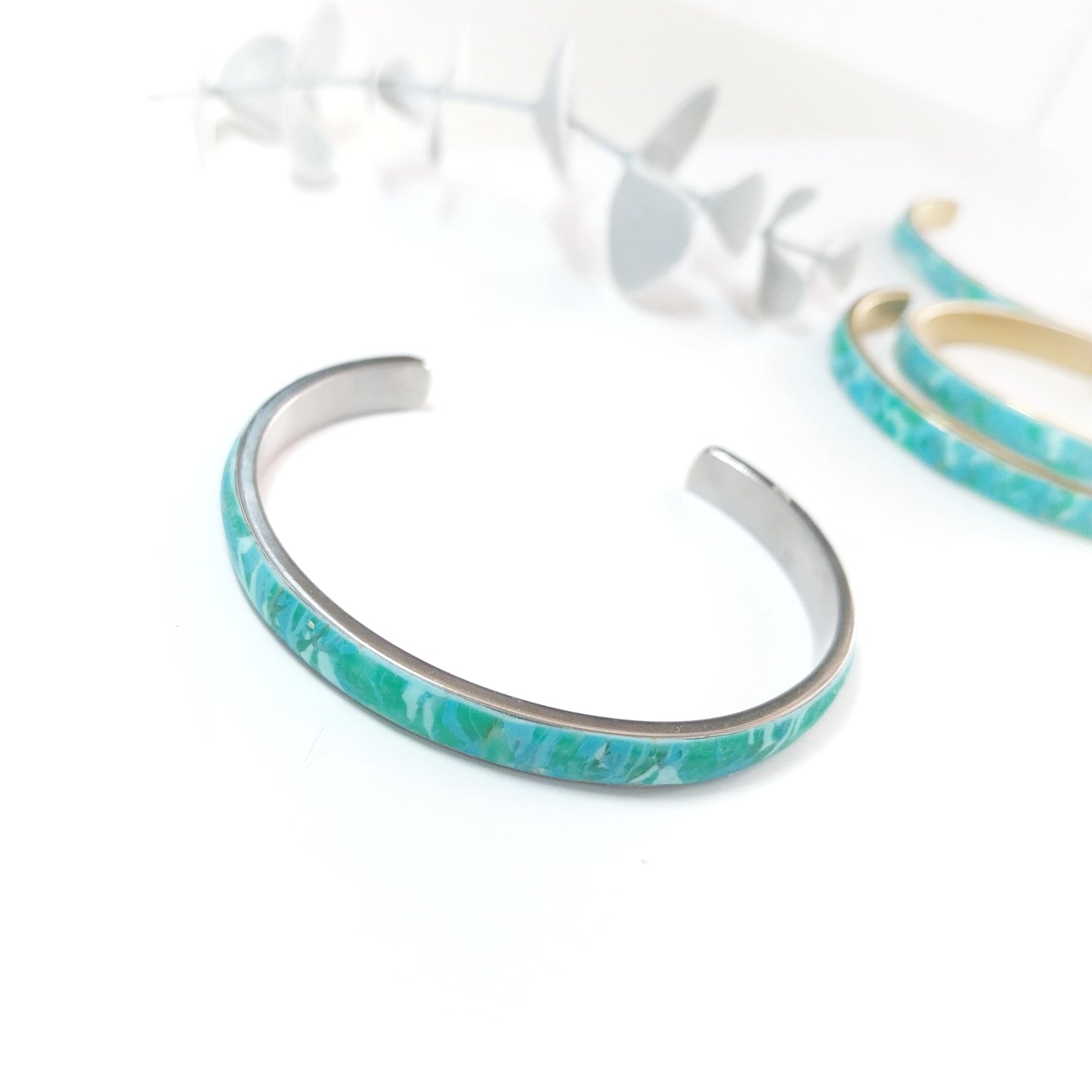 Cuff bracelet