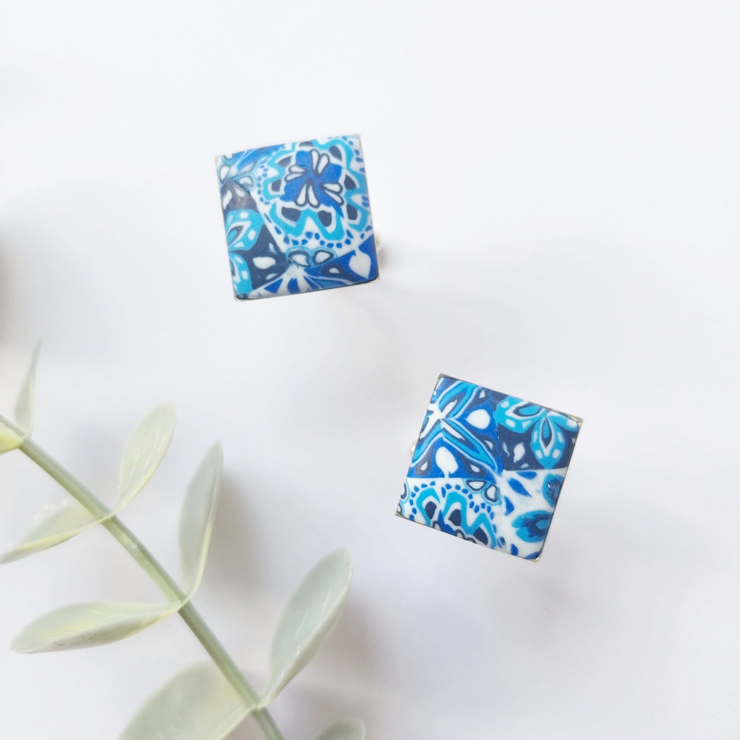 Cufflinks