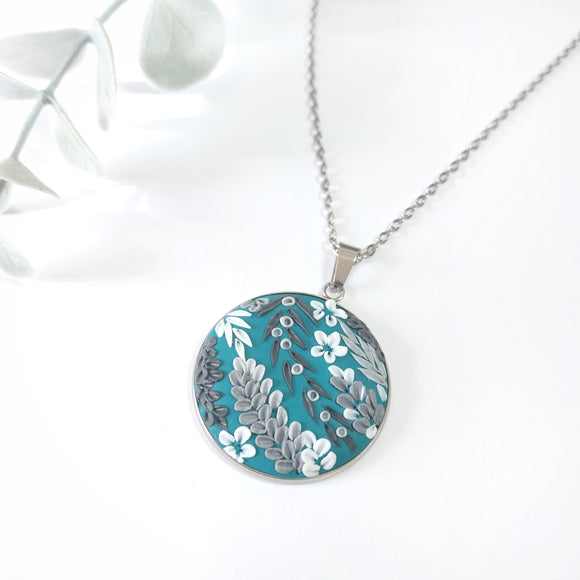 Pendant necklace - Baltic blue