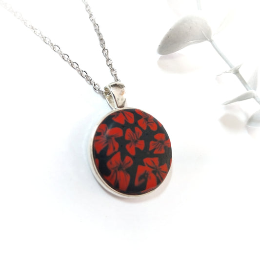 Large Round Pendant Necklace